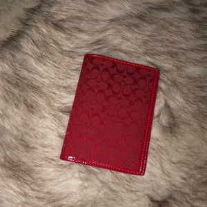 Red coach passport holder ! Excellent condition